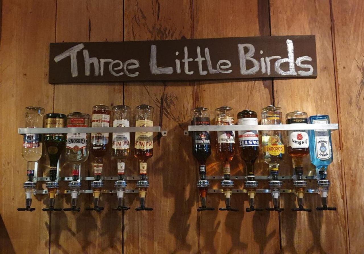 فندق سيام ريبفي  Three Little Birds المظهر الخارجي الصورة